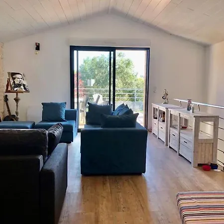 Maison A 10' A Pieds Du Port De