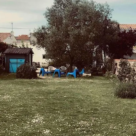 Maison A 10' A Pieds Du Port De * ラ・ロシェル